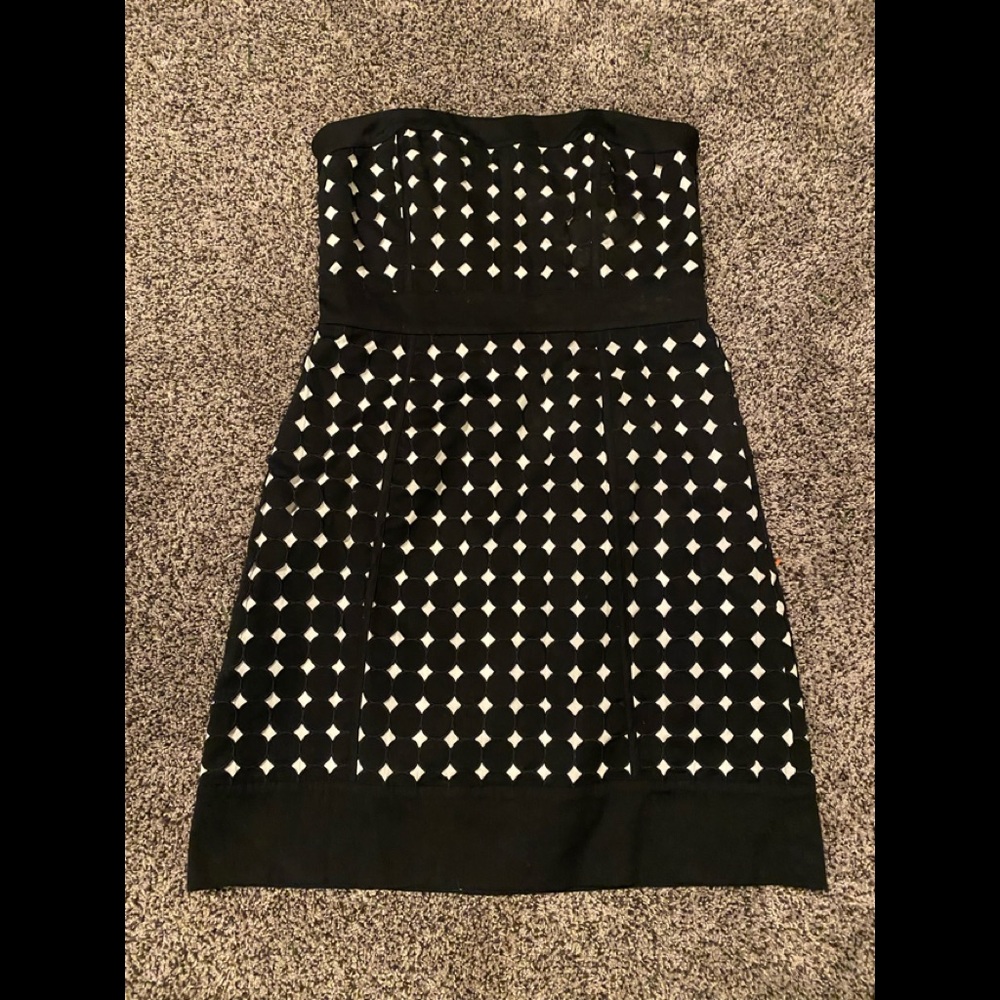 White House Black Market Strapless Dress